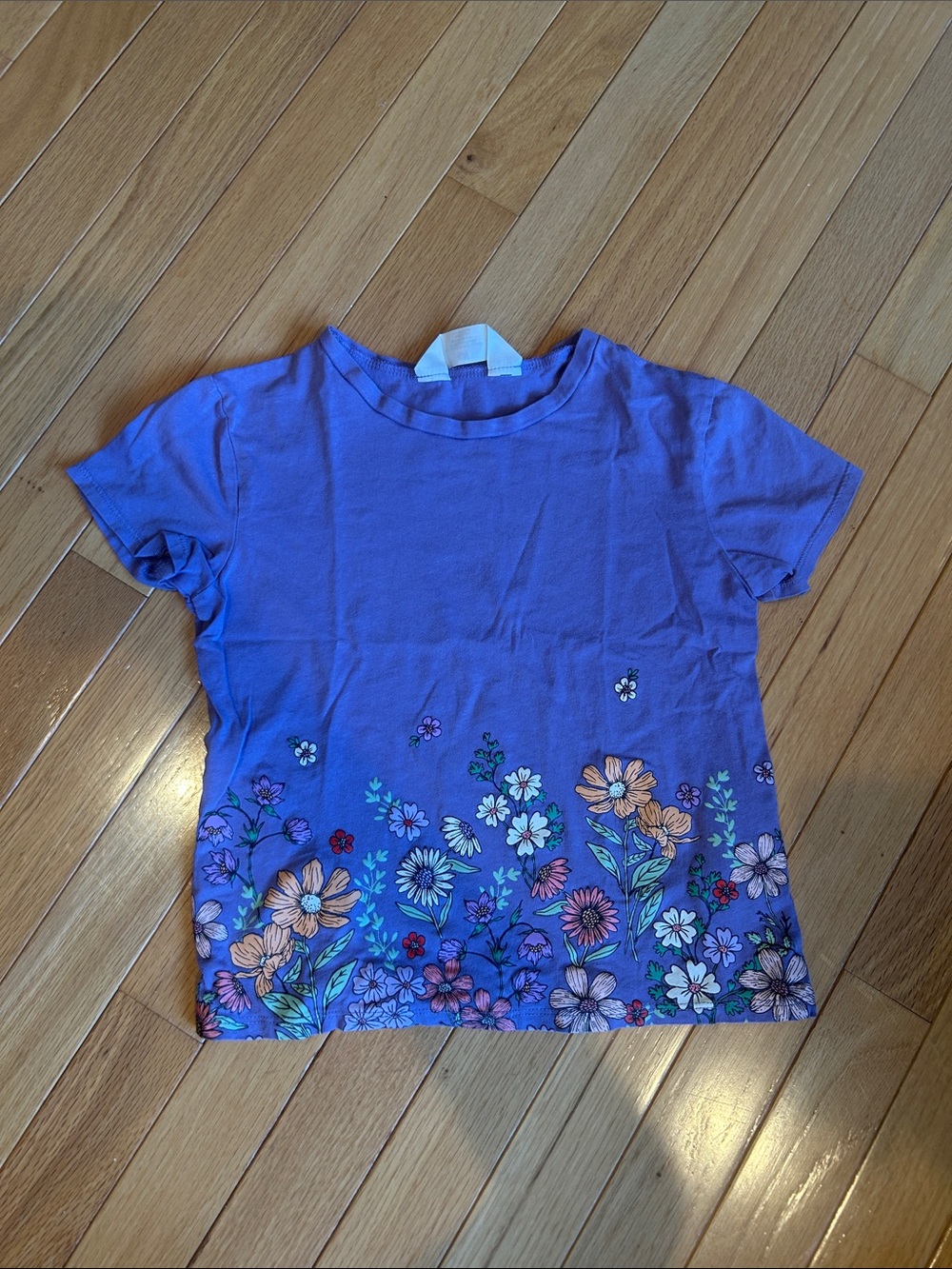 H&M Purple Short Sleeve Tee with Floral Border